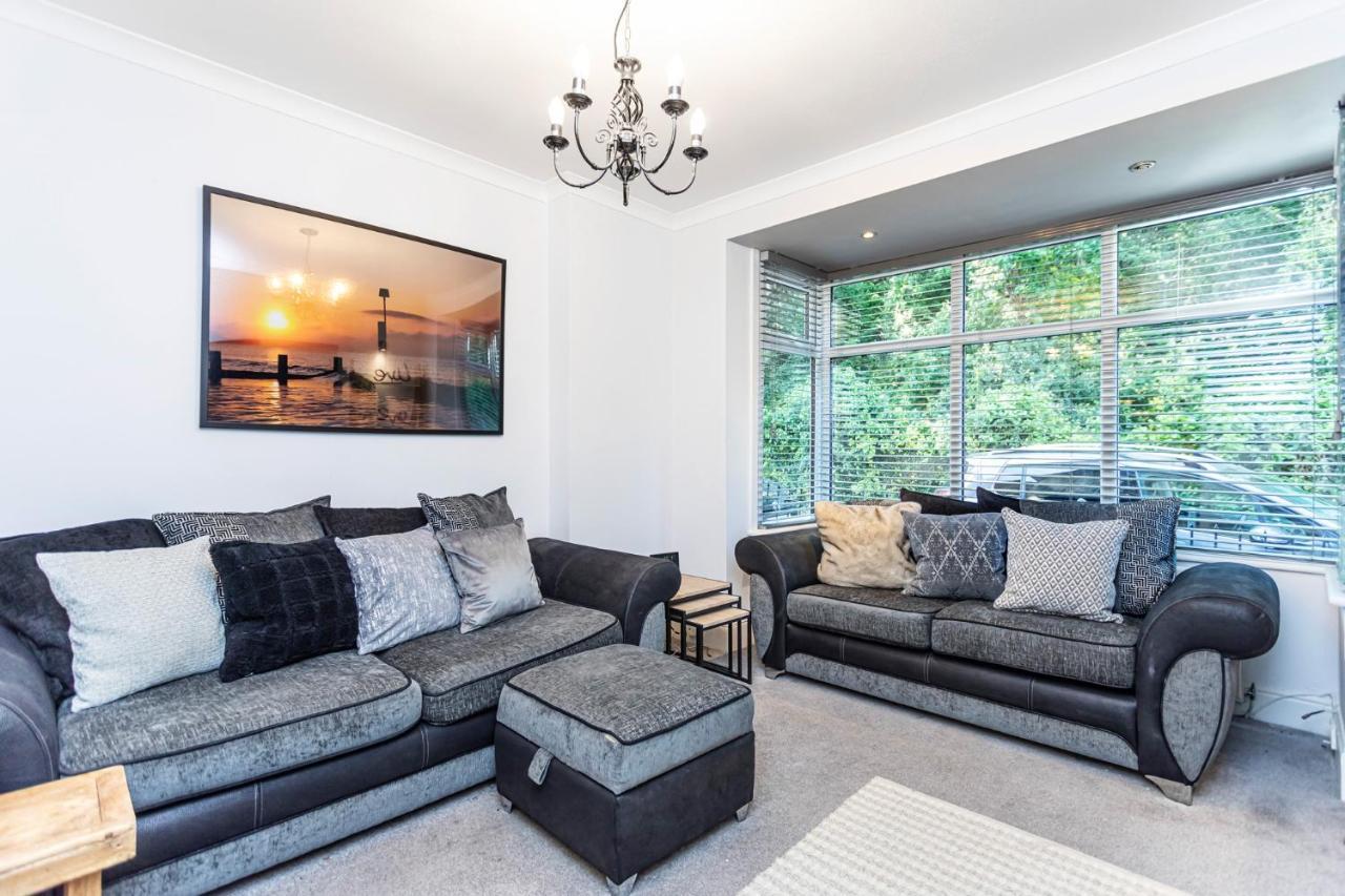 Modern 3 Bed, Heart Of Ashley Cross, 5 Mins To Sandbanks Poole Kültér fotó
