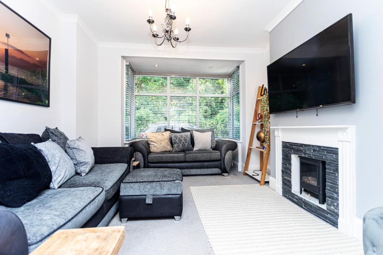 Modern 3 Bed, Heart Of Ashley Cross, 5 Mins To Sandbanks Poole Kültér fotó